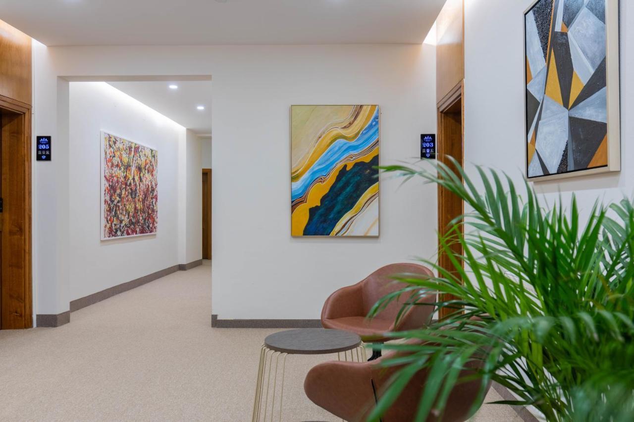 Hotel Afa Prishtine Bagian luar foto