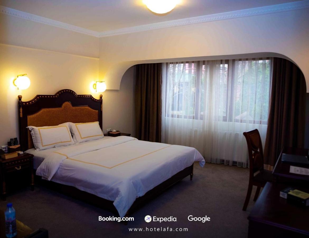 Hotel Afa Prishtine Bagian luar foto