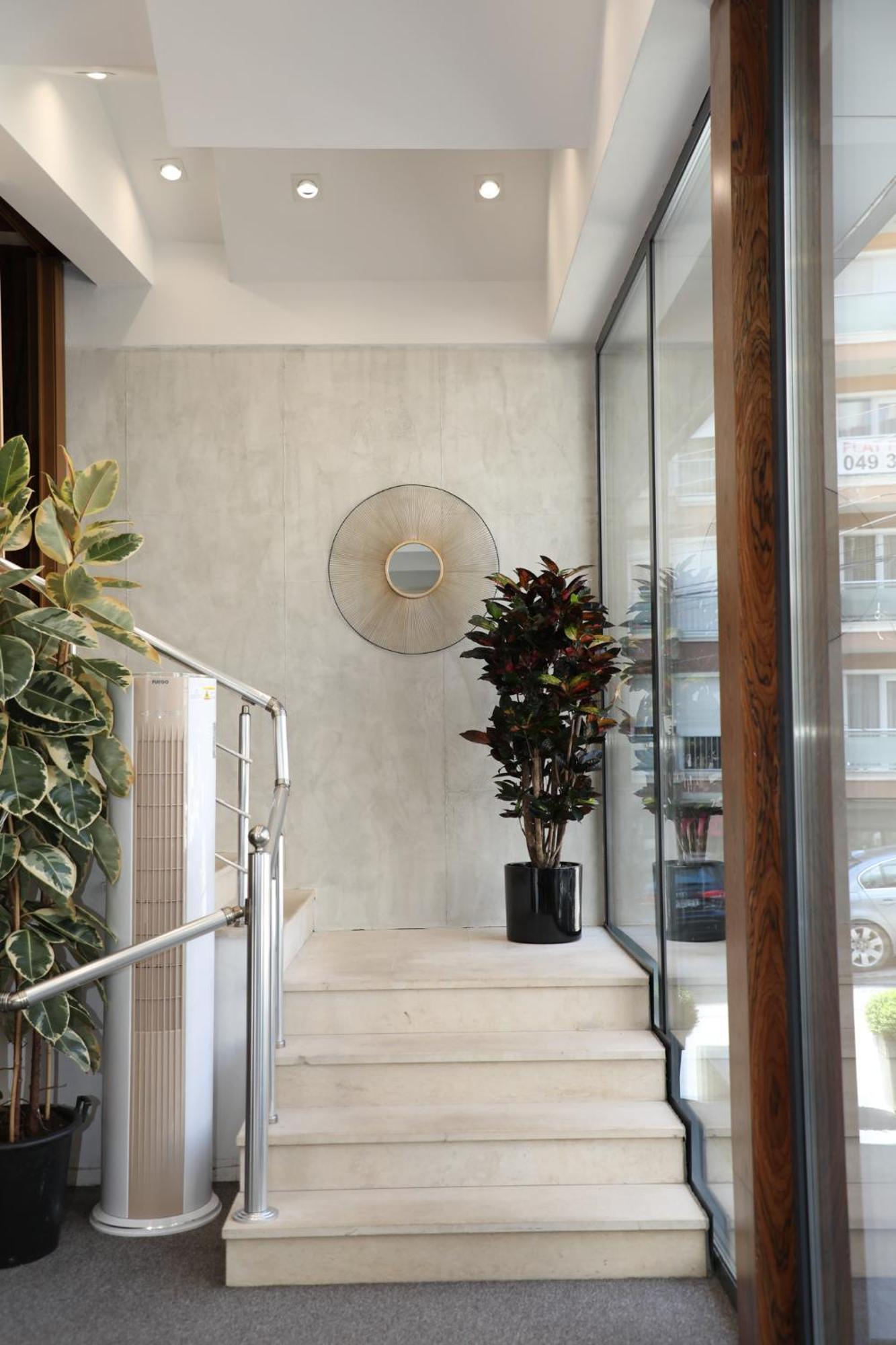 Hotel Afa Prishtine Bagian luar foto